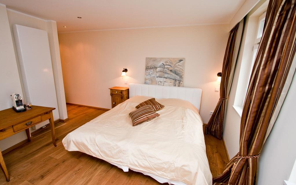 Deluxe Double Room with Bath